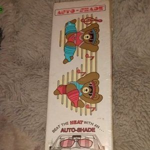Vintage 1988 Auto Shade Fitness Work Out Bear Window Shade